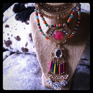 Ethnic style necklace